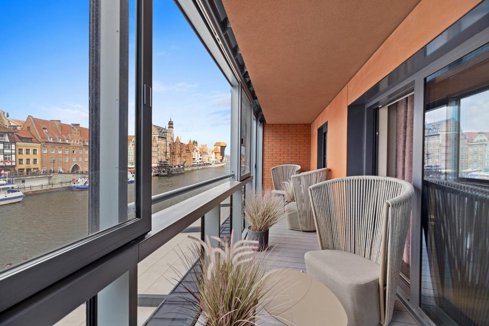 Rent Like Home - Apartamenty W Deo Plaza Gdańsk Kültér fotó