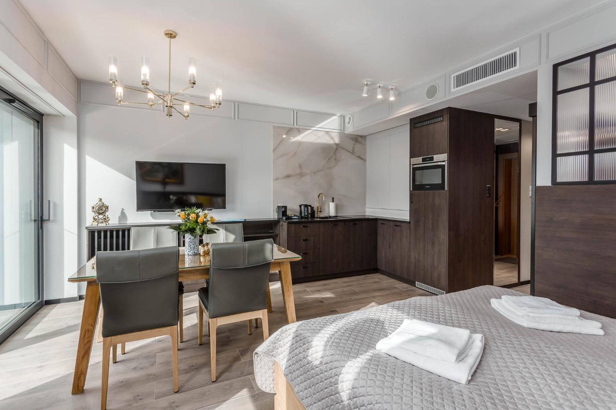 Rent Like Home - Apartamenty W Deo Plaza Gdańsk Kültér fotó